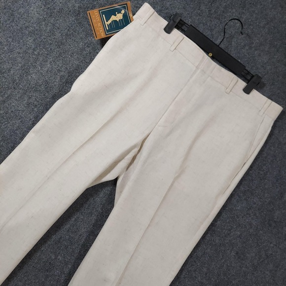 Vintage Levis Pants Mens 38x32 Ivory Action Slacks Dress Made USA 649-5752 - Picture 1 of 9